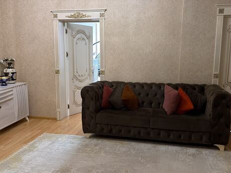 3 otaq · 152 m² · 5/15 mərtəbə, İnşaatçılar