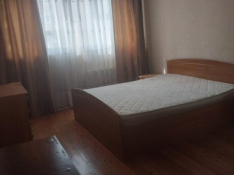 Kirayə 4 otaqlı mənzil, 110 m², İnşaatçılar: 200 ₼/ay 3