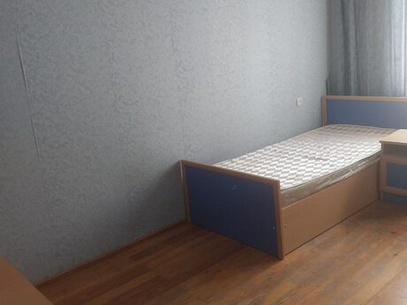 Kirayə 4 otaqlı mənzil, 110 m², İnşaatçılar: 200 ₼/ay 2
