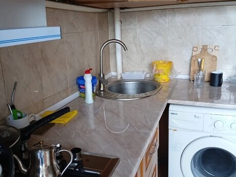 Kirayə 4 otaqlı mənzil, 110 m², İnşaatçılar: 200 ₼/ay 4