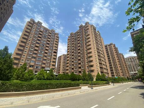 Elan №6426876 - Bakı, 28 May m., 3 otaqlı, 108 m², 4/16 mərtəbə