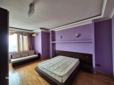 Продаётся 3-комнатная квартира в новостройке, Nizami, 134 м², 319 000 AZN, фото 4 / 10