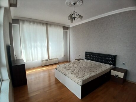 Kirayə 3 otaqlı mənzil, 116 m², Şah İsmayıl Xətai: 900 ₼/ay 2