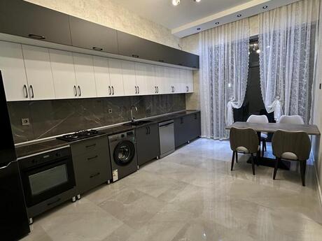 4 otaqlı həyət evi, 240 m², Şüvəlan: 290 000 ₼ 4