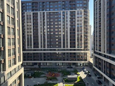 Elan №6426955 - Bakı, Şah İsmayıl Xətai m., 4 otaqlı, 170 m², 9/17 mərtəbə