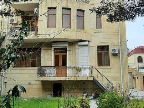 8 otaqlı həyət evi, 650 m², Gənclik: 1 800 000 ₼ 2