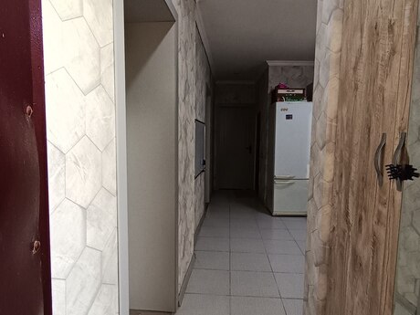 6 otaqlı həyət evi, 190 m², Ramana: 197 000 ₼ 5