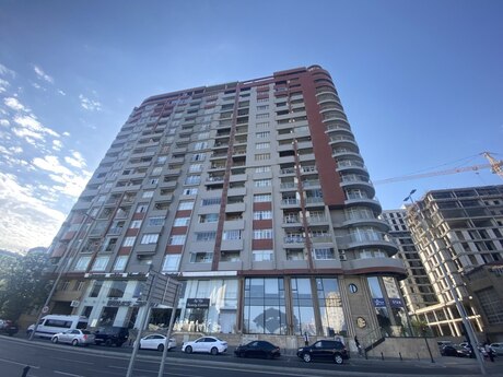 Elan №6426986 - Bakı, Nəriman Nərimanov m., 4 otaqlı, 240 m², 15/18 mərtəbə