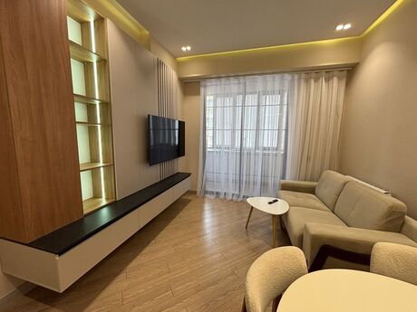 Kirayə 2 otaqlı mənzil, 70 m², Şah İsmayıl Xətai: 1 400 ₼/ay 2