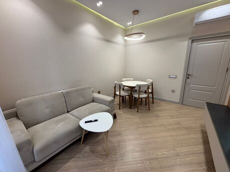 Kirayə 2 otaqlı mənzil, 70 m², Şah İsmayıl Xətai: 1 400 ₼/ay 5
