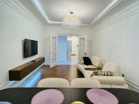 3 otaqlı mənzil, 118 m², Gənclik: 420 000 ₼ 4