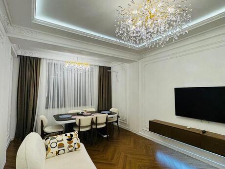 3 otaqlı mənzil, 118 m², Gənclik: 420 000 ₼ 2