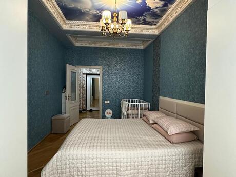 2-комнатная квартира, 73 м², Ağ şəhər: 175 000 ₼ 5