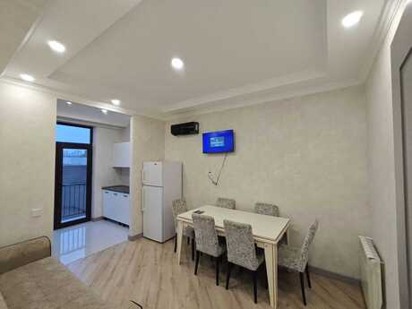 Elan №6427073 - Bakı, Dərnəgül m., 2 otaqlı, 60 m², 2/17 mərtəbə