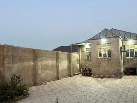 Elan №6427105 - Bakı, Saray q., 3 otaqlı, 110 m²