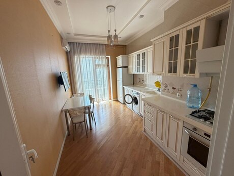 Kirayə 2 otaqlı mənzil, 96 m², Nəriman Nərimanov: 1 300 ₼/ay 2