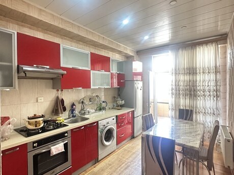 Kirayə 2 otaqlı mənzil, 100 m², 8 Noyabr: 730 ₼/ay 4