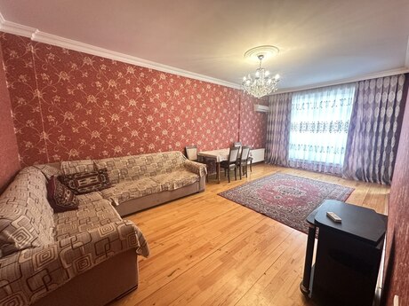 Kirayə 2 otaqlı mənzil, 100 m², 8 Noyabr: 730 ₼/ay 2