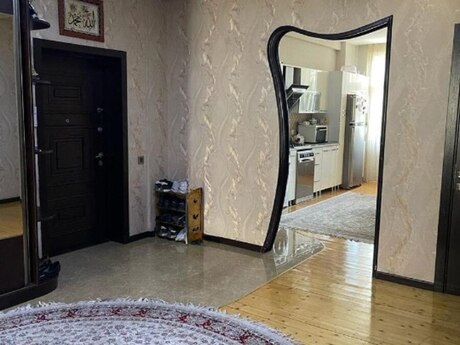 4-room apartment, 135 m², Badamdar: 320 000 ₼ 5