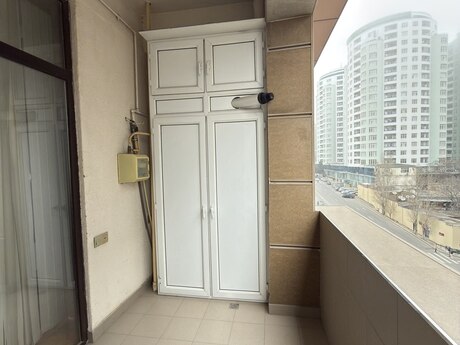 Kirayə 2 otaqlı mənzil, 100 m², 28 May: 800 ₼/ay 4