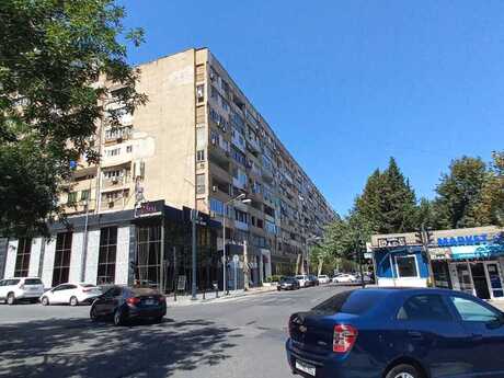 Elan №6427342 - Bakı, Elmlər Akademiyası m., 3 otaqlı, 90 m², 8/9 mərtəbə