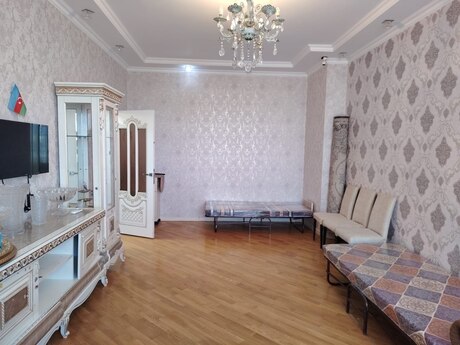 Elan №6427321 - Bakı, Memar Əcəmi m., 2 otaqlı, 75 m², 3/18 mərtəbə