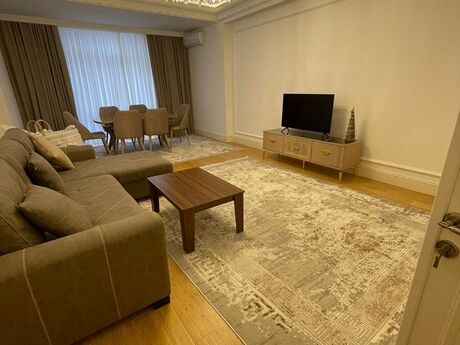 2-комнатная квартира, 111 м², Gənclik: 340 000 ₼ 2