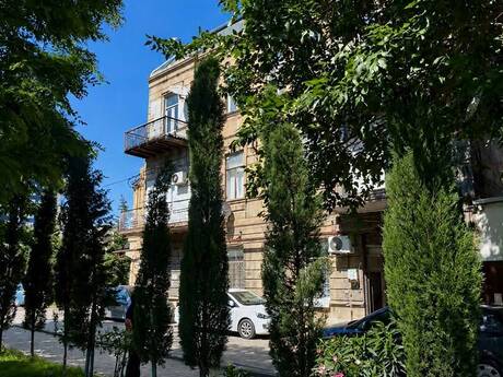 2 rooms · 43 m² · floor 1/3, Nizami