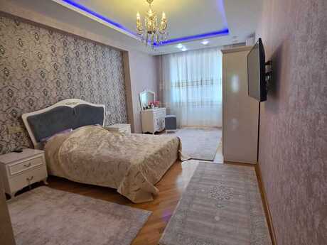 Kirayə 3 otaqlı mənzil, 140 m², Elmlər Akademiyası: 1 500 ₼/ay 3