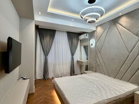 4-room apartment for rent, 130 m², Neftçilər: 1 500 ₼/mo 4