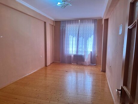Kirayə 3 otaqlı mənzil, 120 m², İnşaatçılar: 800 ₼/ay 3