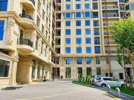 Продаётся 3-комнатная квартира в новостройке, ЖК Xəzər Residence, 108 м², 440 000 AZN, фото 3 / 12