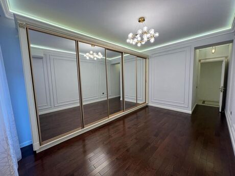 4 otaqlı mənzil, 180 m², Elmlər Akademiyası: 499 999 ₼ 2
