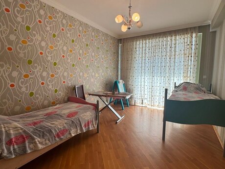 3 otaqlı mənzil, 124 m², Əhmədli: 295 000 ₼ 5