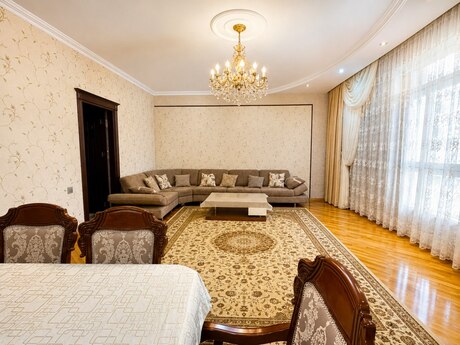Elan №6427752 - Bakı, Elmlər Akademiyası m., 3 otaqlı, 150 m², 7/17 mərtəbə