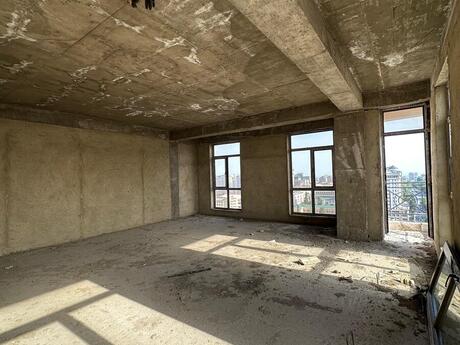 4 otaqlı mənzil, 186 m², Nəsimi: 420 000 ₼ 2