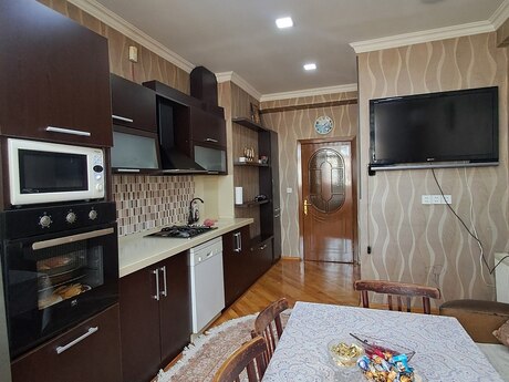3-комнатная квартира, 140 м², Yeni Yasamal: 268 000 ₼ 4