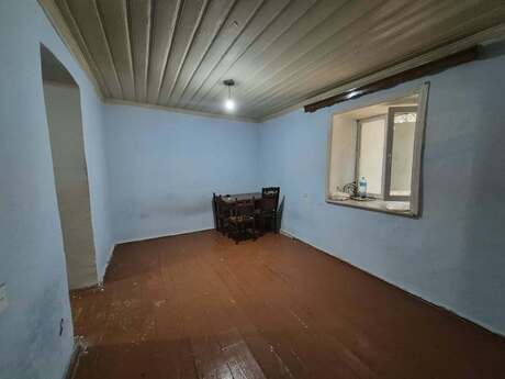 Elan №6427770 - Bakı, 28 May m., 2 otaqlı, 42 m², 1/4 mərtəbə