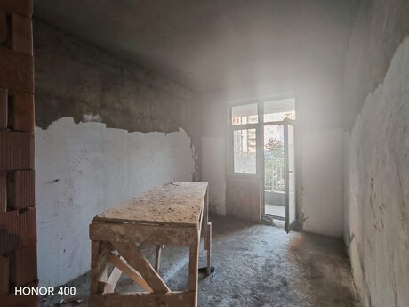 2 otaqlı mənzil, 53 m², 28 May: 160 000 ₼ 5