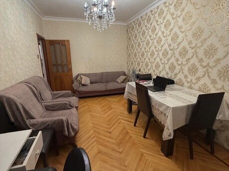 Объявление №6427813 - Баку, м. Иншаатчылар, 3-комн., 90 м², 6/9 этаж