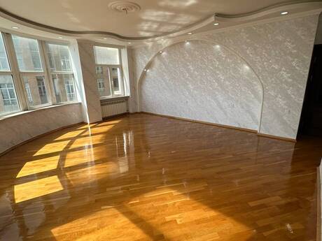 3 otaqlı mənzil, 155 m², Elmlər Akademiyası: 430 000 ₼ 2