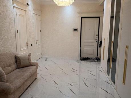 3 otaqlı mənzil, 120 m², İnşaatçılar: 350 000 ₼ 5