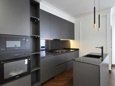 3-комнатная квартира, 150 м², 8 Noyabr: 377 000 ₼ 4