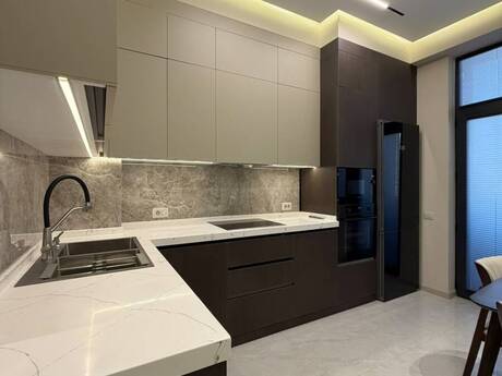 Elan №6427948 - Bakı, Şah İsmayıl Xətai m., 2 otaqlı, 85 m², 9/16 mərtəbə