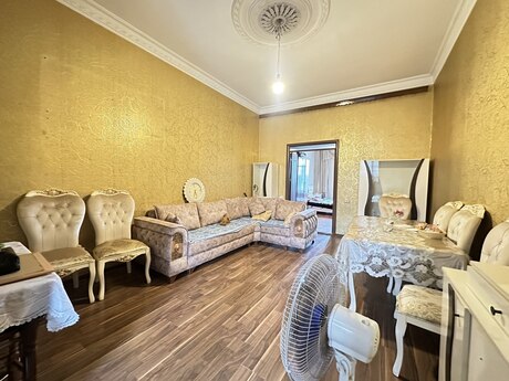 2 otaqlı mənzil, 55 m², 28 May: 213 000 ₼ 2