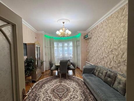3 otaqlı mənzil, 100 m², 8 Noyabr: 285 000 ₼ 2