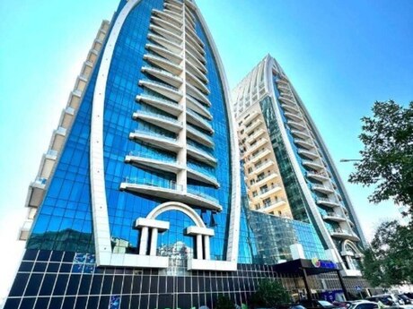 3 otaq · 165 m² · 16/22 mərtəbə, Altes Plaza