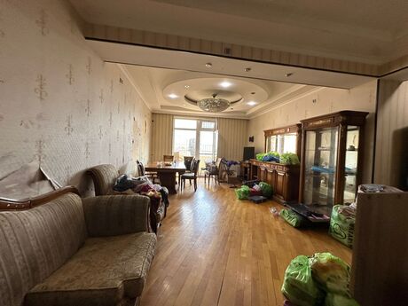 3-комнатная квартира, 112 м², İnşaatçılar: 243 000 ₼ 4
