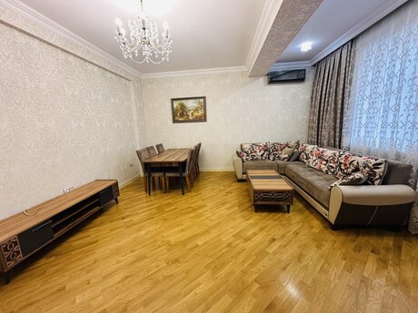 Elan №6428032 - Bakı, Nəsimi r., 3 otaqlı, 140 m², 7/17 mərtəbə