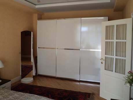 3 otaqlı mənzil, 102 m², 8 Noyabr: 330 000 ₼ 5